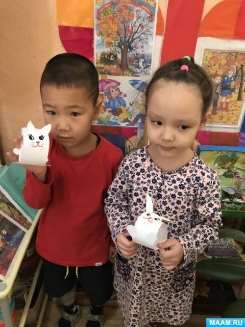 Как собрать зайца и ёжика из подготовленных деталей. Мастер-класс по конструированию из бумаги «Зайчик» (средняя группа)