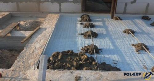 Как сделать черновой пол в кирпичном доме. Черновая стяжка из цементно-песчаной смеси – пошаговая инструкция