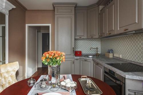 Кухонный гарнитур для маленькой кухни 6 кв м. Кухня 6 м2: красивые идеи дизайна (90 фото)