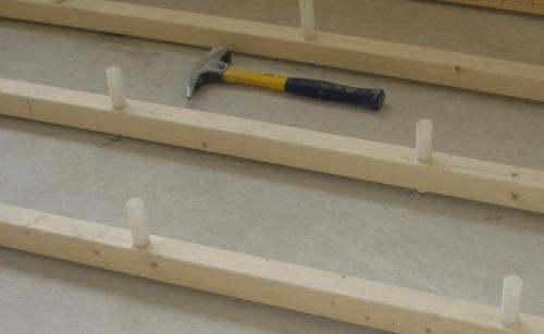 Регулируемые полы на лагах своими руками. Конструкция пола с регулировкой 02