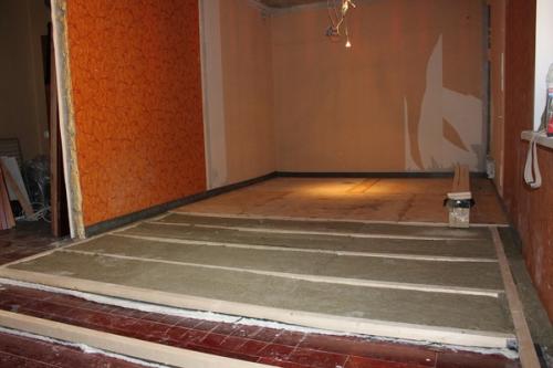 Пол на лагах в квартире. Звукоизоляция пола в квартире (пол на лагах)