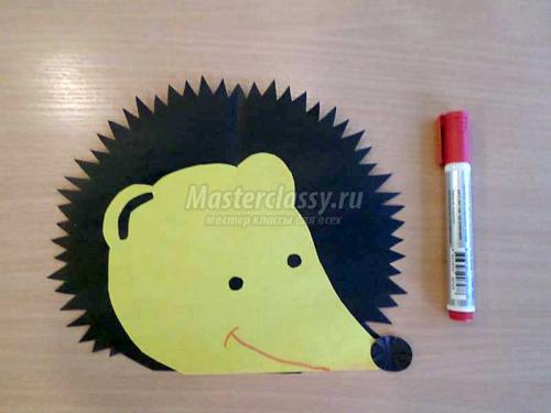 Как превратить пластиковую бутылку в милого лесного ежика: мастер-класс для творческих рук 22 Как превратить пластиковую бутылку в милого лесного ежика: мастер-класс для творческих рук 22