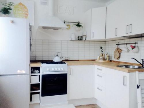 Угловая кухня для маленькой кухни 6 кв м. 20 удачных примеров угловой кухни на 6 кв метрах