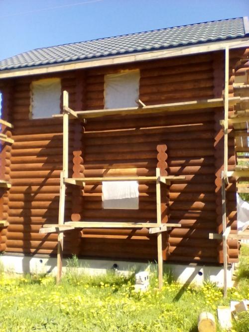 Какие герметики лучше использовать Для швов в доме из оцилиндрованного бревна. Перечень герметиков Для швов в дереве