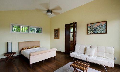 Темный пол и двери в интерьере. Темные двери и темный пол