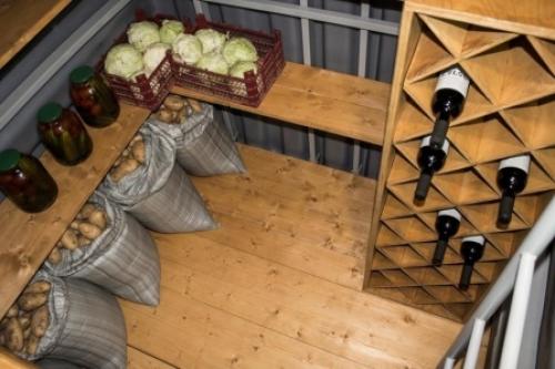 Как просужить погреб в гараже от конденсата. Простые способы просушки погреба 03