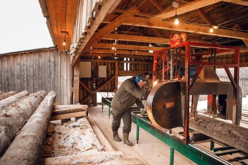 Какие доски лучше всего подходят для изготовления бруса. Производство профилированного бруса: технология изготовления