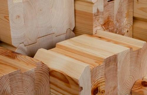 Какие преимущества у клееного бруса перед цельным. Достоинства и недостатки