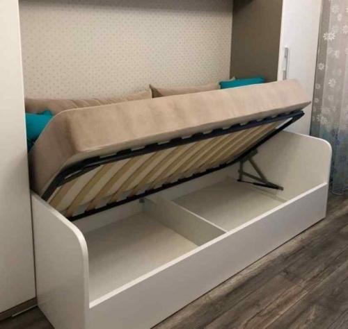 Как обустроить однокомнатную квартиру семье с ребенком.  Примите у квартиры экзамен на чистоту 02