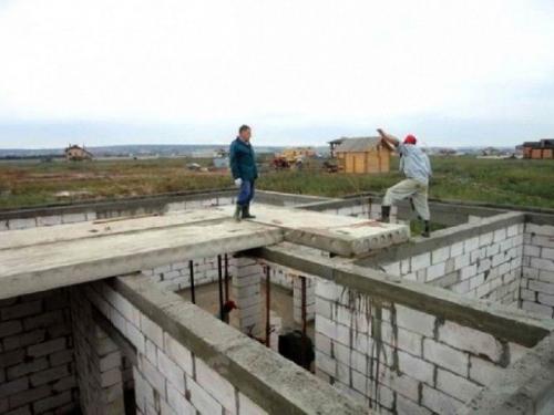 Правила монтажа плит перекрытия на стены из разных материалов. Как устанавливают плиты перекрытия на стены их разных материалов? 02 Правила монтажа плит перекрытия на стены из разных материалов. Как устанавливают плиты перекрытия на стены их разных материалов? 02