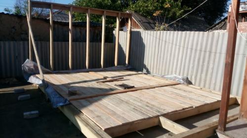 Бюджетная баня из бруса своими руками. Отличная бюджетная баня 6*4 всего за месяц своими руками.