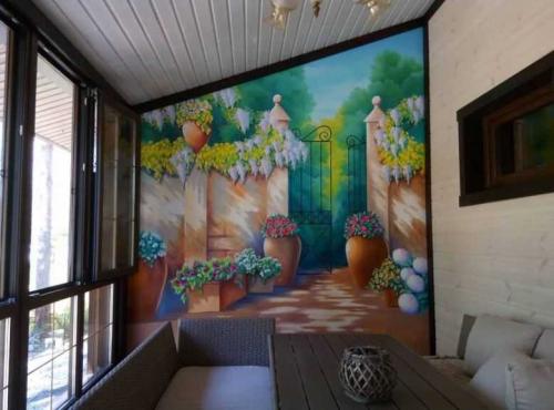 Роспись стен в квартире. Преимущества и недостатки росписи