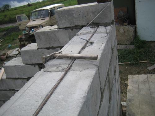 Чем отделать пеноблок внутри. В чем особенности кладки из пеноблоков