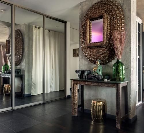 Как увеличить маленькую прихожую. Цветовая гамма