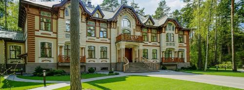 Дом Эмина в москве. Как выглядит загородный дом Эмина Агаларова 02