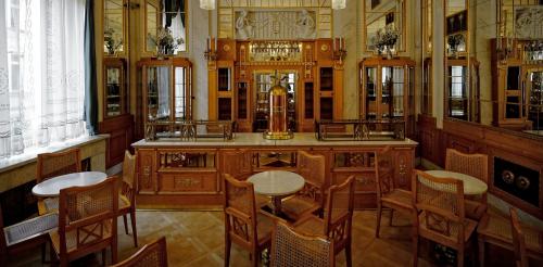 Британский дизайн эпохи ар нуво. Графический дизайн эпохи ар нуво в Великобритании. У. Моррис, О. Бердслей, Ч.Р. Макинтош 17 Британский дизайн эпохи ар нуво. Графический дизайн эпохи ар нуво в Великобритании. У. Моррис, О. Бердслей, Ч.Р. Макинтош 17