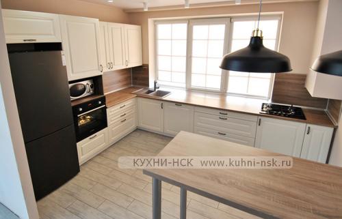 Угловая кухня 2 на 1.5: современный дизайн для компактной кухни 05