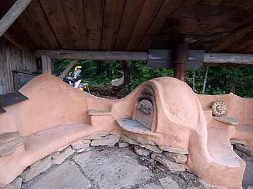 Скамейка с навесом для дачи своими руками. Дачные постройки: оригинальные скамейки под навесом