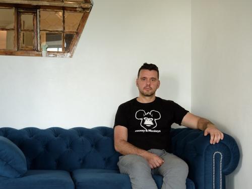 Какие были финансовые результаты от строительства доходного дома Прасковьи Курицыной. Бизнесмен отреставрировал обветшалую парадную в историческом доме Санкт-Петербурга