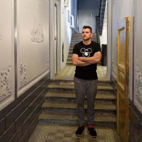 Какие были финансовые результаты от строительства доходного дома Прасковьи Курицыной. Бизнесмен отреставрировал обветшалую парадную в историческом доме Санкт-Петербурга