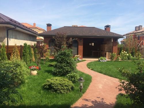 Какие особенности нужно учитывать при обустройстве дачи на 8 сотках в разных климатических условиях. Особенности зонирования участков 8 соток