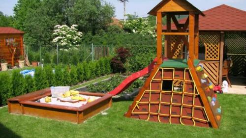 Как создать зону для детей в огороде и саду. Детская площадка для дачи своими руками: 50 креативных фотоидей