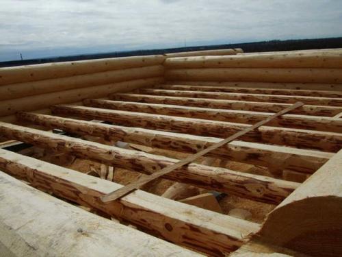 Как правильно выбрать расстояние между лагами пола в деревянном доме 01 Как правильно выбрать расстояние между лагами пола в деревянном доме 01