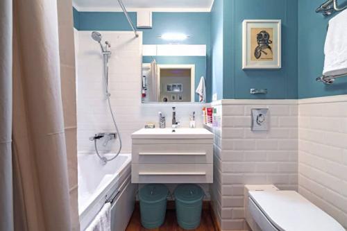 Ремонт ванной комнаты недорого. Бюджетный ремонт ванной комнаты