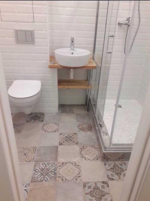 Бюджетный ремонт ванной в хрущевке. Выбор стиля оформления