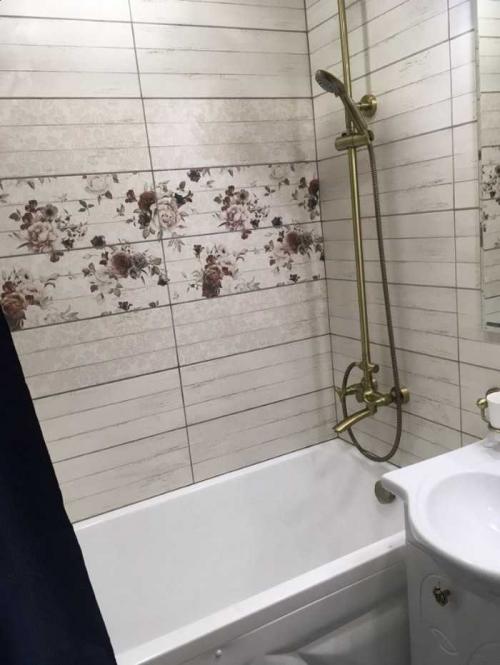 Бюджетный ремонт ванной в хрущевке. Выбор стиля оформления