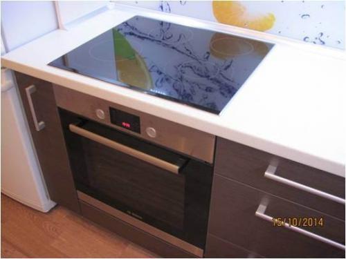 Кухня в бежевых тонах с коричневым. Сочетание бежевого с другими цветовыми решениями 27