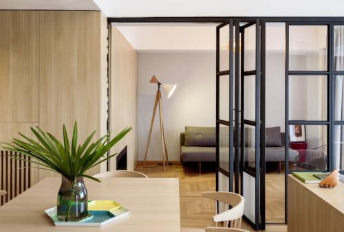 Перегородка в студии и однокомнатной квартире. Раздвижная