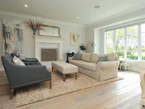 Серый и бежевый цвета в интерьере. КАК ВНЕДРИТЬ СОЧЕТАНИЕ СЕРОГО И БЕЖЕВОГО В ИНТЕРЬЕР ГОСТИНОЙ