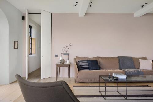 С каким цветом сочетается бежевый. Как оформить бежевый интерьер?