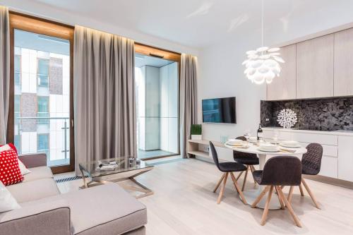 70 идей зонирования однокомнатной квартиры. Как отгородить спальное место в однокомнатной квартире фото 19