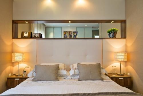 70 идей зонирования однокомнатной квартиры. Как отгородить спальное место в однокомнатной квартире фото 20