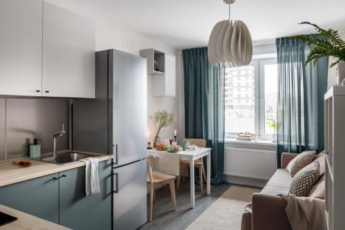 Какие социальные последствия могут быть вызваны объединением кухни и гостиной