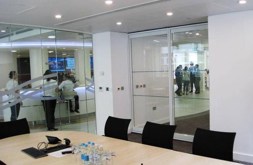 Разделение пространства: практические советы по отделению кухни от гостиной 29