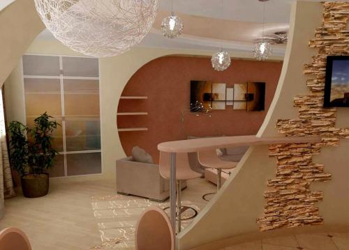 Разделение пространства: практические советы по отделению кухни от гостиной 04