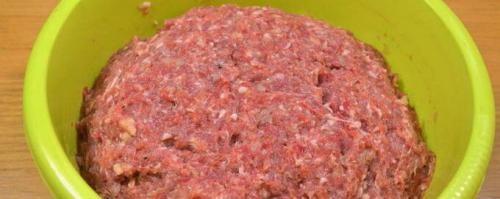 Сочный фарш для котлет. Фарш для котлет — 8 рецептов, как сделать фарш и что в него добавить