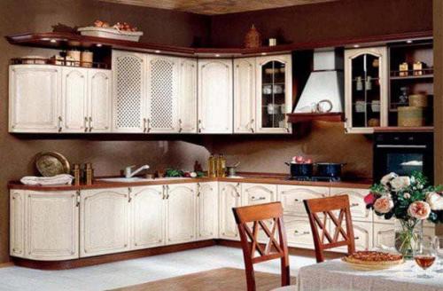 Кухня бежевая с коричневым. Кому подойдет правильный цвет капучино (коричнево-бежевый)