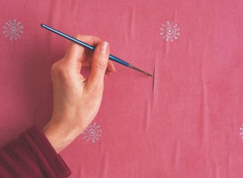 Какие проблемы могут возникнуть при уходе за обоями в прихожей. Плохо оштукатурены стены: каких ждать проблем с обоями