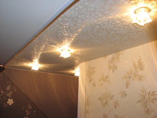 Преимущества отказа от обоев в прихожей: как сэкономить время и деньги 19