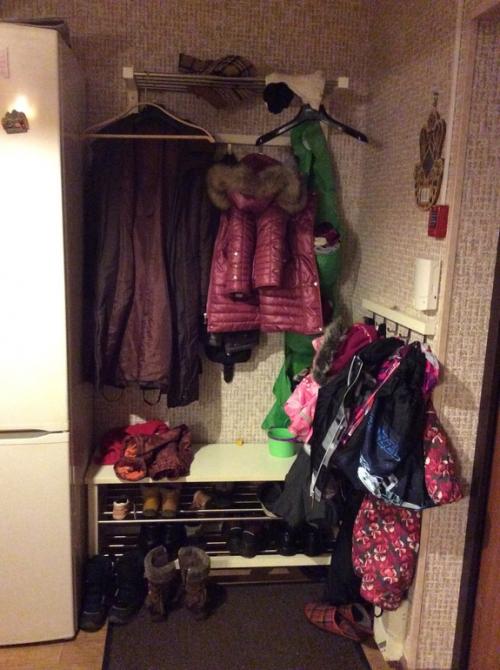Важно ли сохранять функциональность прихожей без шкафа. В прихожей только закрытые шкафы: удобно?