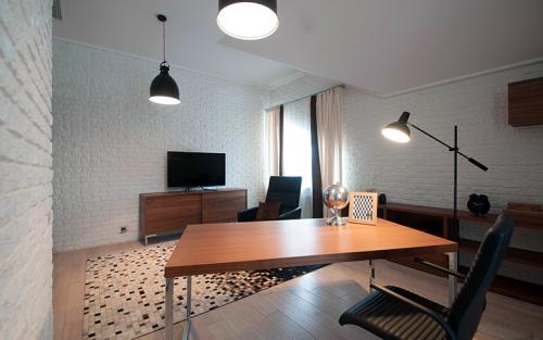 Как выбрать подходящую мебель для маленького кабинета. №6. Цвет и стиль мебели