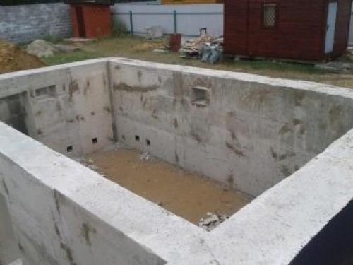 Как сделать погреб в подвале дома. Особенности выбора материалов для возведения стен погреба 25