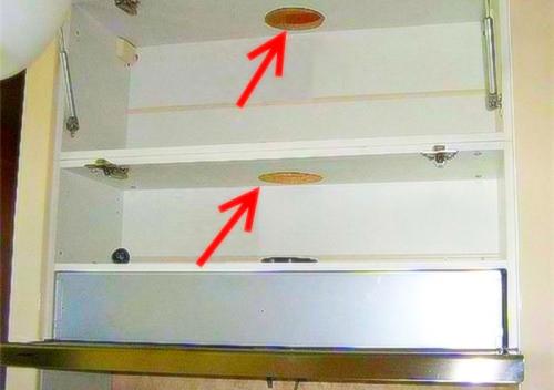 Как установить вытяжку над газовой плитой если мешает газовая труба. Монтаж вытяжки в шкафу над варочной поверхностью