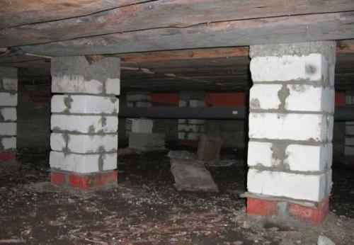 Подпол в доме. Обустраиваем подполье в деревянном частном доме? Для хранения вещей и овощей- Обзор +Фото и Видео