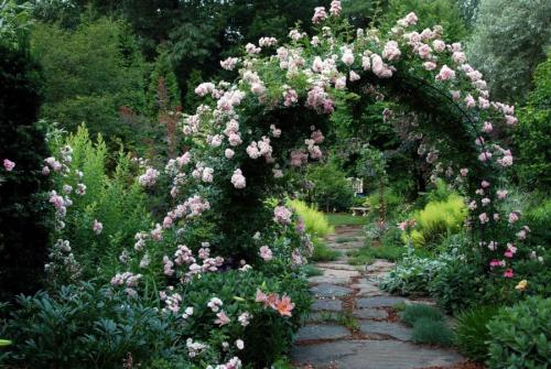 Во дворе арки. Садовая арка — советы и инструкции по постройке своими руками (120 фото-идей)
