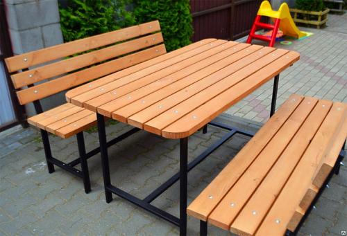 Лавка из профильной трубы. Преимущества профильной трубы для садовой мебели